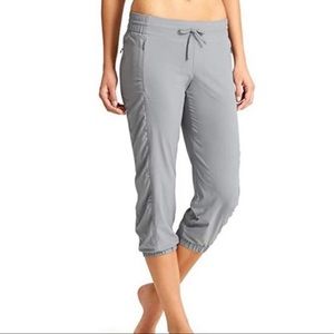 Athleta capri jogger